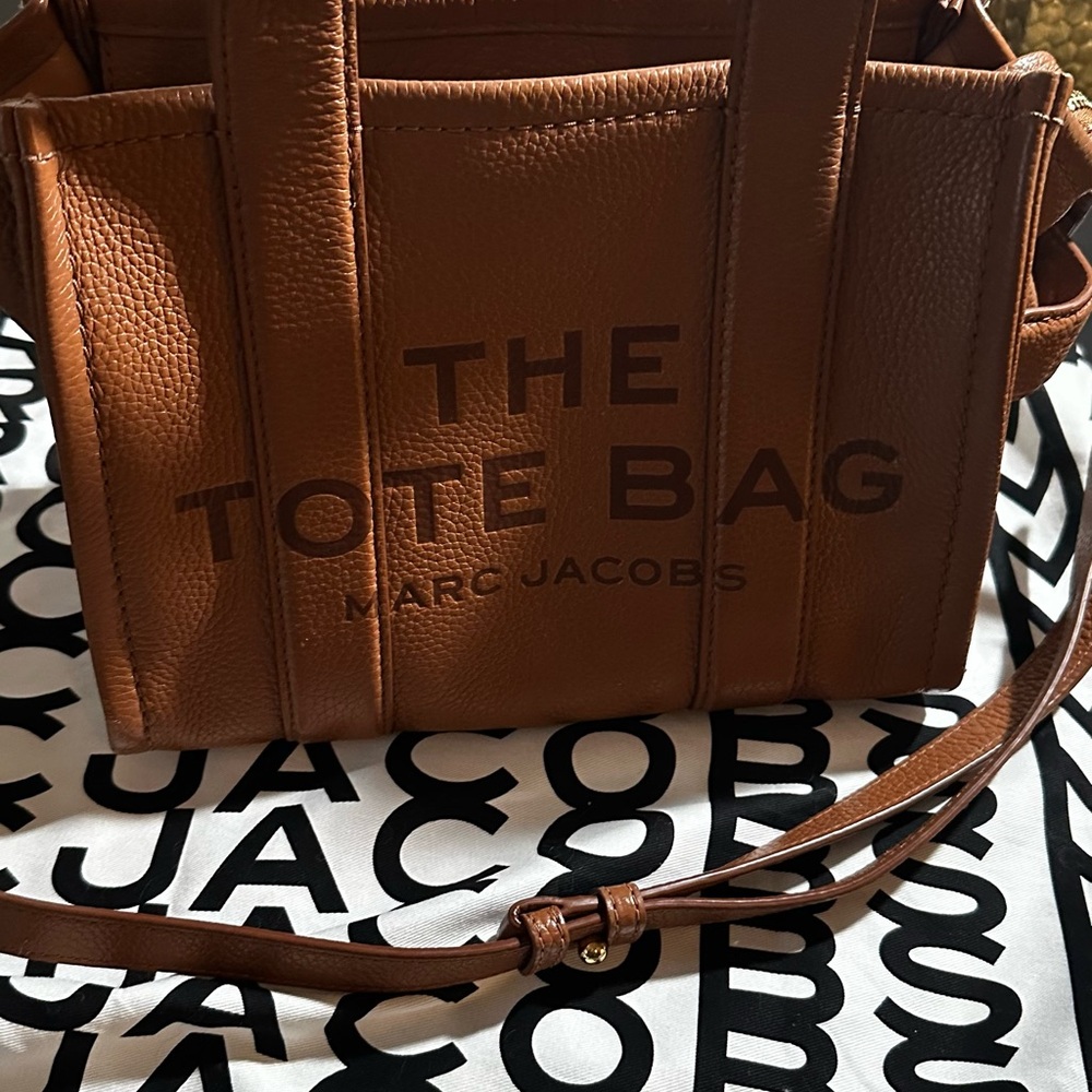 Marc Jacobs Brown Leather Tote